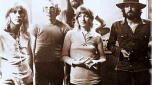 Fleetwood Mac - Dragonfly смотреть онлайн