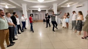 Танец друзей жениха ВЗОРВАЛ СВАДЬБУ! Ржака до слёз