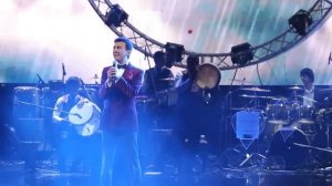 Botir Qodirov - Ey do`stim | Ботир Кодиров - Эй дустим (concert 2015)