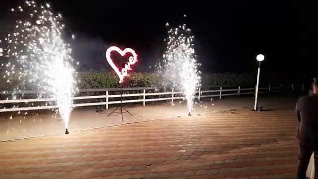 Сердце LOVE + 2 фонтана 4м смотреть онлайн