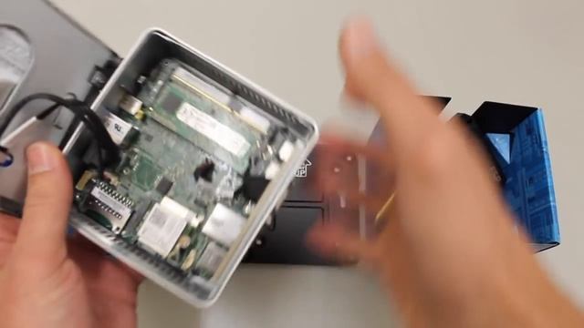 Mini Ordenador Intel NUC 5CYPH Review ESPAÑOL смотреть онлайн
