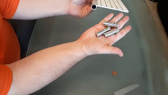 How Replace Wireless Keyboard BATTERIES Apple IMac (a1314 a1255 a1644 a1016 Macbook Battery Located смотреть онлайн