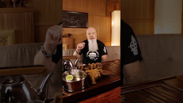 И снова про Да Хун Пао смотреть онлайн