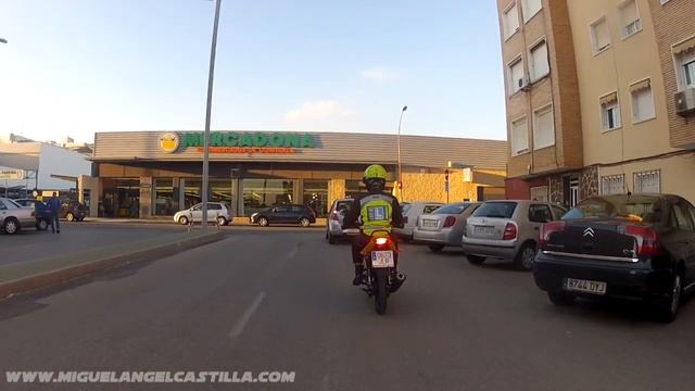 Clase de Circulación de Moto Permiso A1... ¡Así de fácil! Autoescuela MAC смотреть онлайн