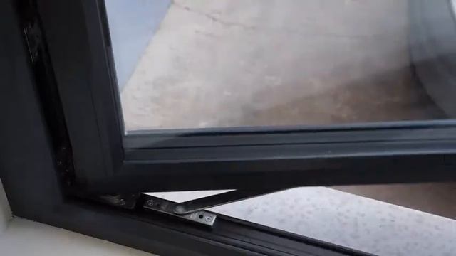 McMullanODonnell's Smart Sash System Window смотреть онлайн
