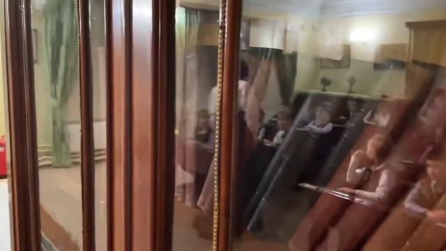 Поездка в музей образования 1П класс смотреть онлайн