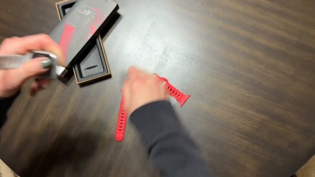 Nomad Sport Apple Watch Band in Night Watch Red Unboxing. BEST Everyday Band! смотреть онлайн