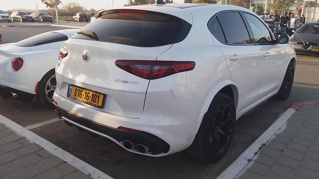 ALFA ROMEO Stelvio QV start up an full throttle acceleration!!! LOUD!!! смотреть онлайн