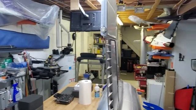 Tomahawk Aviation F100 rear fuse part 2 and light setup смотреть онлайн