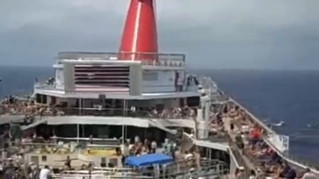 Carnival Lido Deck Live Salsa.music смотреть онлайн