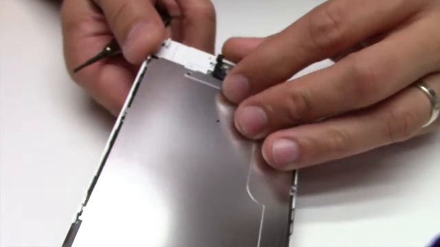 Tutoriel : Remplacer Nappe Bouton home iPhone 6 Plus смотреть онлайн