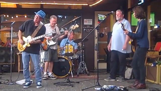 "Looking For Somebody" by Fleetwood Mac (1968) performed by the TDB смотреть онлайн