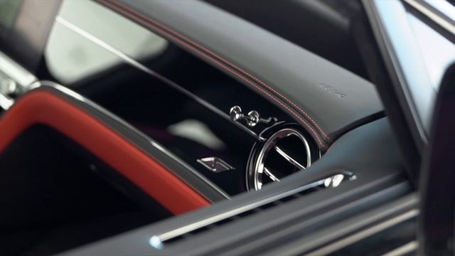 Beluga on Hotspur/Beluga 2023 Bentley Flying Spur S Hybrid смотреть онлайн