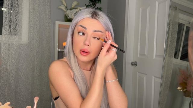 EVERYDAY MAKEUP ROUTINE 2022 смотреть онлайн