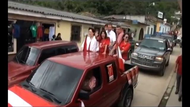 Mauricio Villeda, Gira por Norte y Zona Centro Del País - Octubre 7, 2012 смотреть онлайн