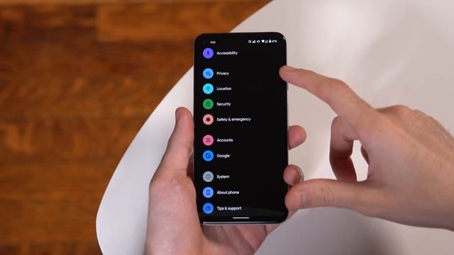 Android 12: Top 5 Hidden Features! смотреть онлайн