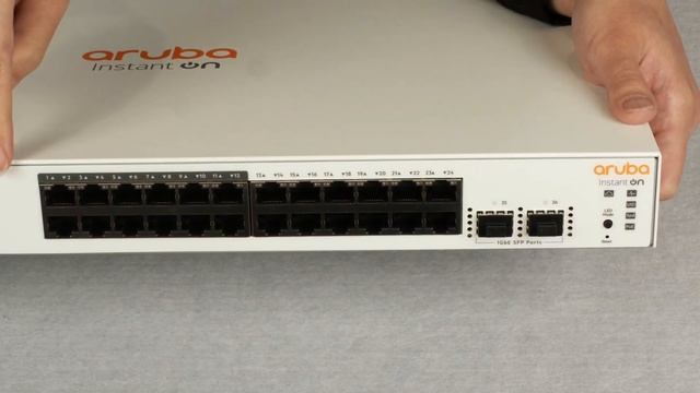 Unboxing Aruba Instant On 1830 24 Port PoE Switch смотреть онлайн