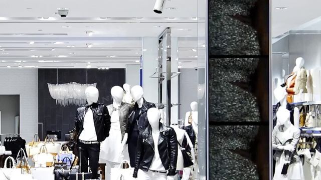 Digital Signage Store Front Yorkdale, by Creative Code 6 смотреть онлайн