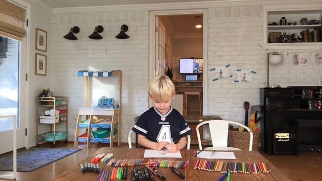 Drawing with Mac and Ollie - Dak Prescott смотреть онлайн