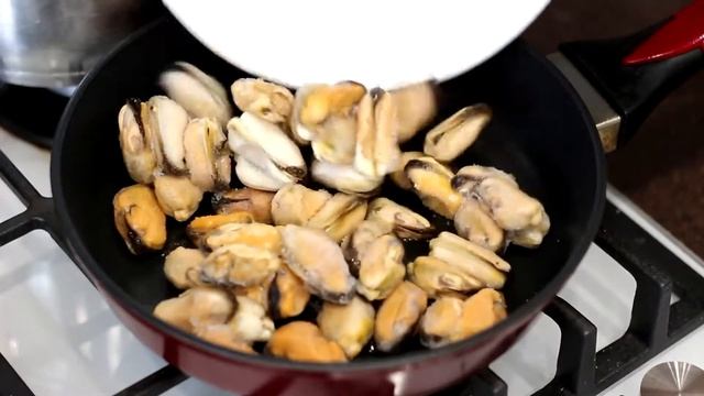 Рис с мидиями и шпинатом смотреть онлайн