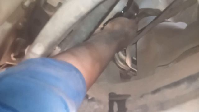 Chrysler Grand Voyager CRD Oil Filter Location