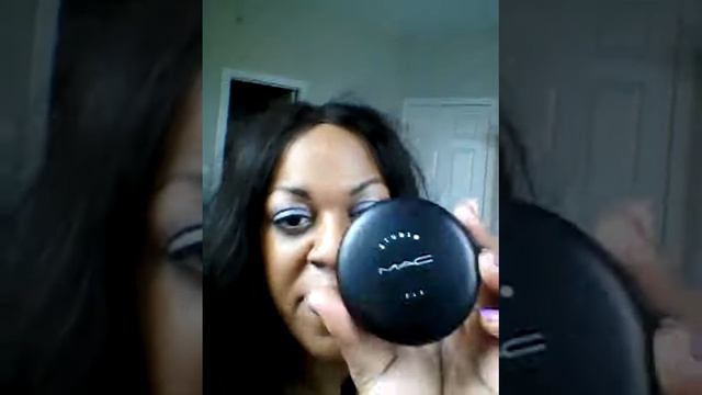 Foundation Review:MAC Studio Fix vs Mineralized Skin Finish смотреть онлайн