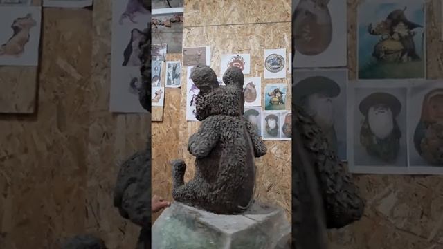 Мышка. Садовая скульптура. смотреть онлайн