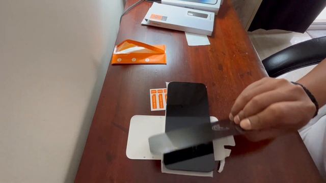 DIY - iPhone 14 pro Max (Space Grey) - Unboxing & installation of Spigen slim case, tempered glass смотреть онлайн