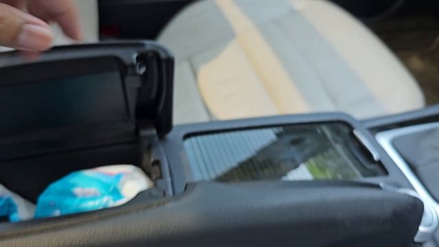 In Depth Tour Mercedes Benz E350 Coupe [C207] (2010) - Indonesia смотреть онлайн