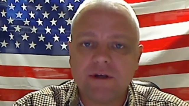 iPhone Patriot App: Spy On Your Fellow Americans смотреть онлайн