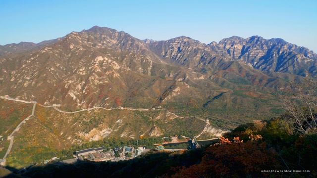 Great Wall of China - how long, how big, how old? Can you see it from space? 8 interesting facts смотреть онлайн