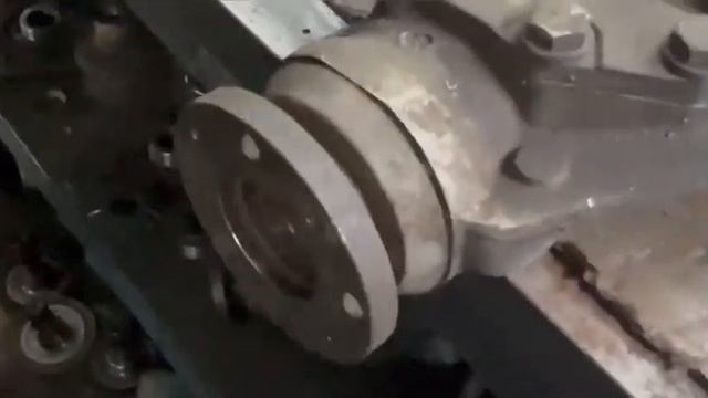 Очередной передний редуктор 3.91 на БМВ Х1 XDrive 25i уничтожили заменой сальника смотреть онлайн