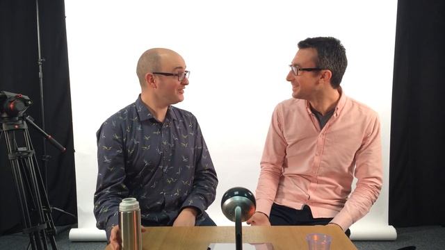 Weekly Apple Extravaganza: iWatch (or iRing?), virtual reality, and the high-tech Disney lamp смотреть онлайн