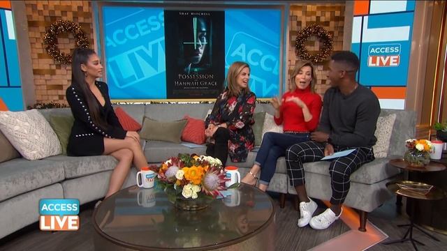 Shay Mitchell Is Open To A 'Pretty Little Liars: The Perfectionists' Cameo: 'Never Say Never' смотреть онлайн