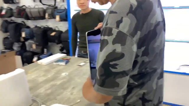 Unbox thay Ram, SSD iMac 21in 4K - 2017 Newseal смотреть онлайн