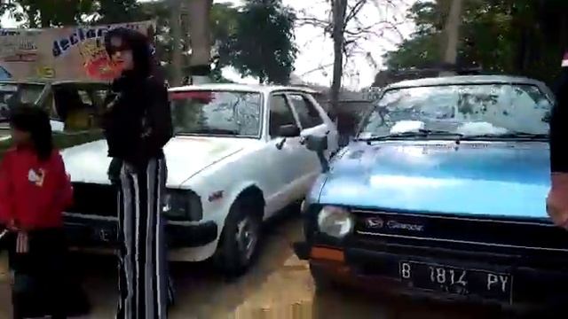 daihatsu charade g10 capter suroboyo смотреть онлайн