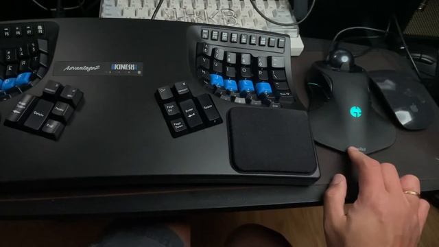 MacOS Ergonomics: Kinesis Advantage2 + GameBall Trackball