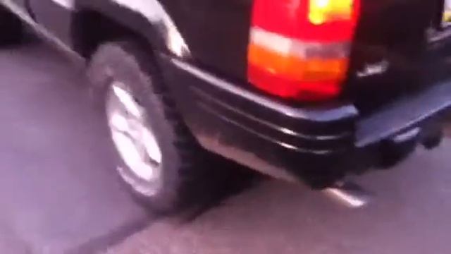 Grand Cherokee 5.9 / flowmaster смотреть онлайн