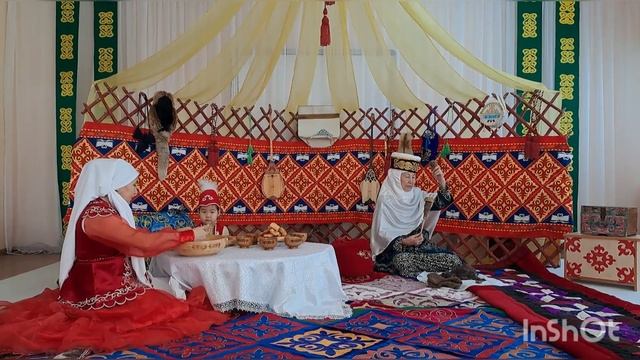"Ана, әже және мен" Тәрбиешісі: Тлеубердиева Баян смотреть онлайн