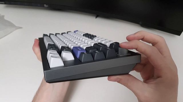 KEYCHRON Q1 Pro Keyboard Review - Unboxing, Features And Typing Wonder!