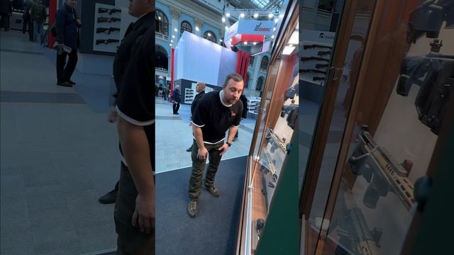 Пять самых прикольных пушек. Самая пушка в конце. Прикольное оружие на ORЁLEXPO 2024. смотреть онлайн