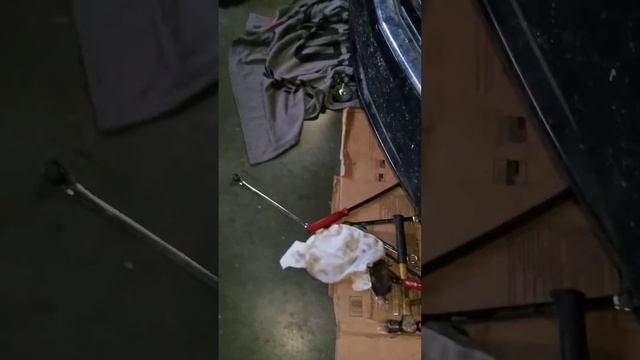 2014 Chrysler 200 battery removal and starter location смотреть онлайн