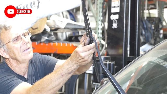 How to Replace Windshield Wiper Blades - 2003 Acura MDX смотреть онлайн