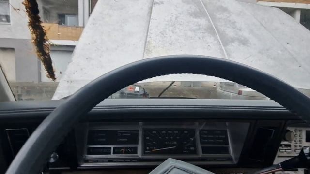 Attempt to start the ole 1983 Chrysler New Yorker смотреть онлайн