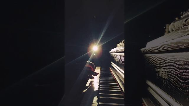 Planet God Damn Mac Miller Piano Cover - The Divine Feminine смотреть онлайн