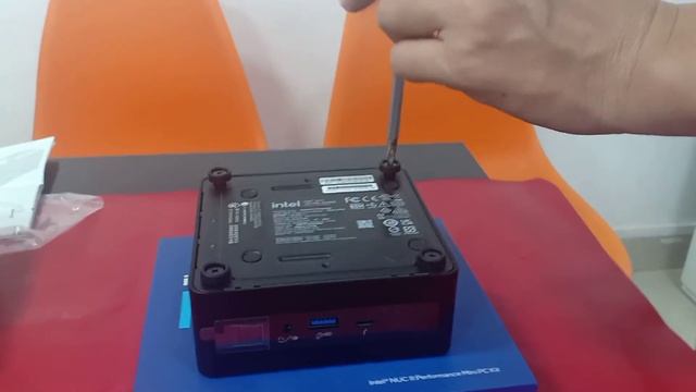 Review Mini PC Intel NUC 11 PAHI5 смотреть онлайн