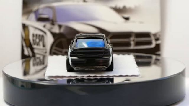 Hot Wheels Dodge Charger R/T 2011 Batman New! смотреть онлайн