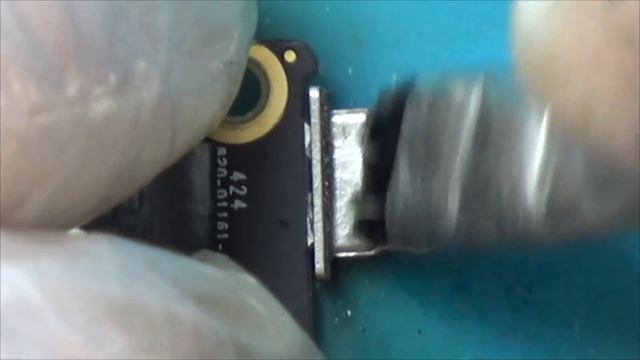 A BROKEN £200 ($260) 2020 Apple MacBook from eBay - Can I FIX it??? смотреть онлайн
