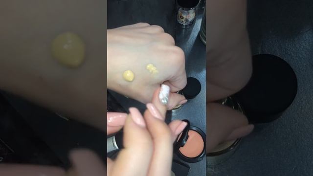 Тональный Mac Studio Fix Fluid Spf15 Nc20