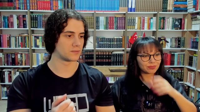 700bin Aboneye Özel Eşimle Canlı Yayın